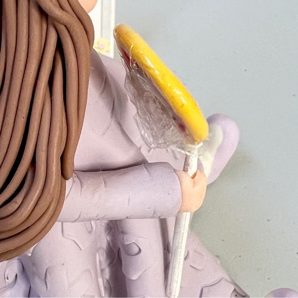 Kneeded Friends The Kneeded Angels Ashley #6616 Doll with Lollipop Figurine NIB - Picture 9 of 13